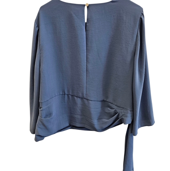 Chico's Black Label Side Flare Sleeve Top Blue Winter Lake NEW Womens - Picture 7 of 7